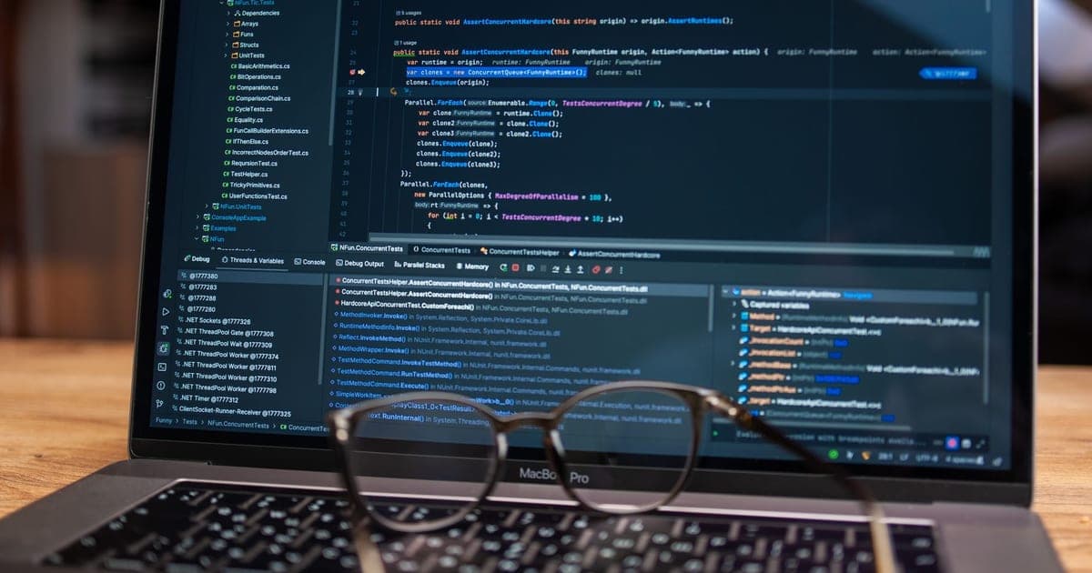 The AI Prompt to Review a Pull Request (With a Findings Contract)