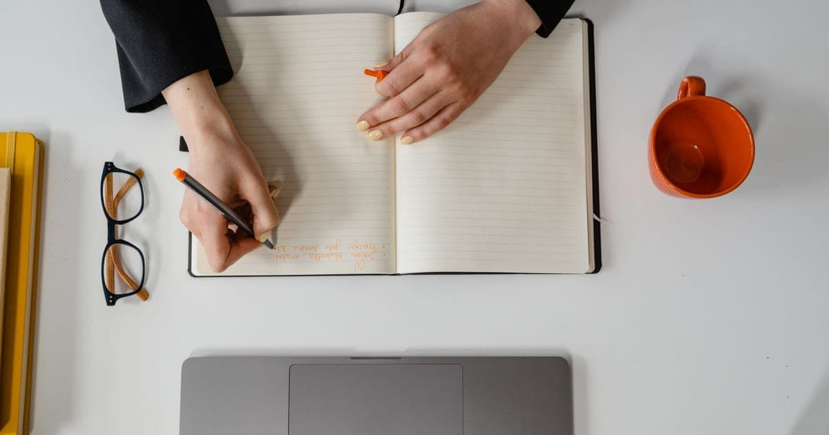 User Interview Synthesis Prompt: Transcripts to Findings