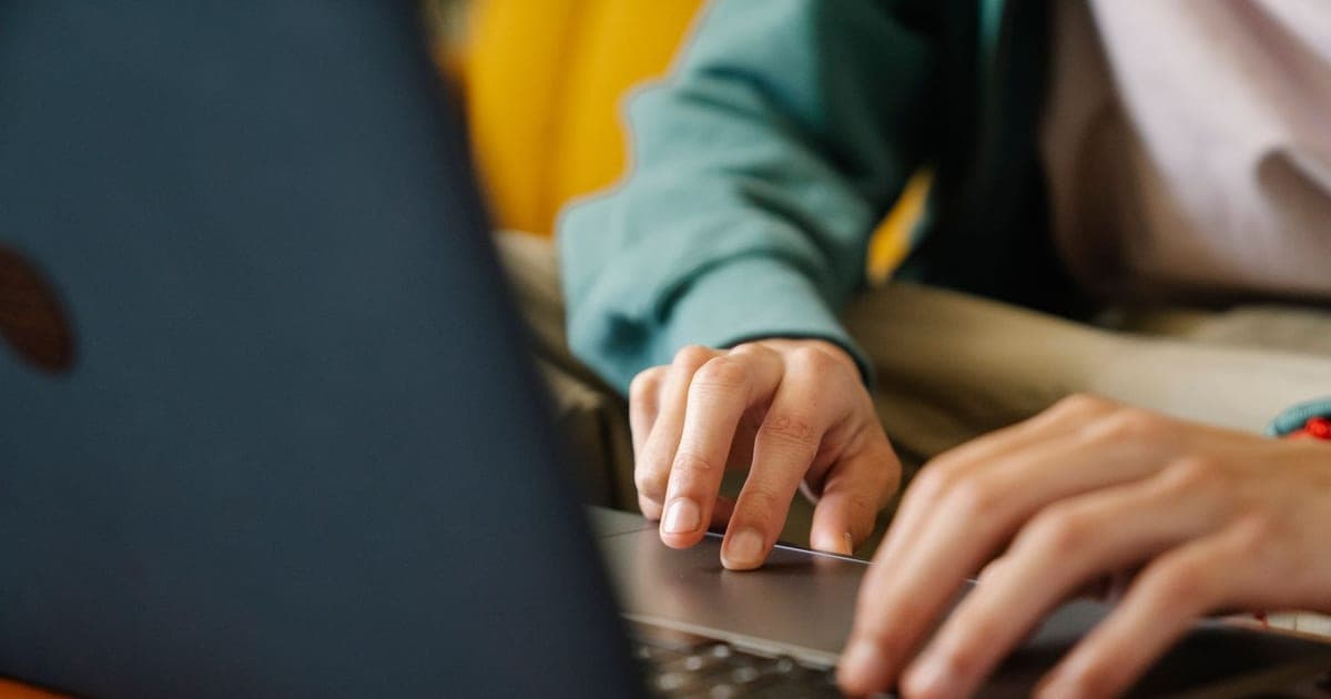 A Detect-LLM-Hallucinations Prompt That Checks Every Claim