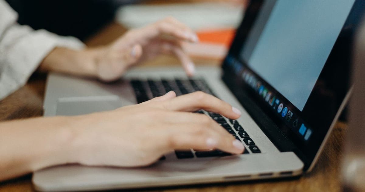 An LLM Latency Benchmark Prompt That Plans the Test for You